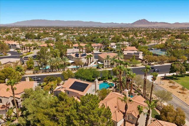 2000 Silverton Drive, Henderson, NV 89074
