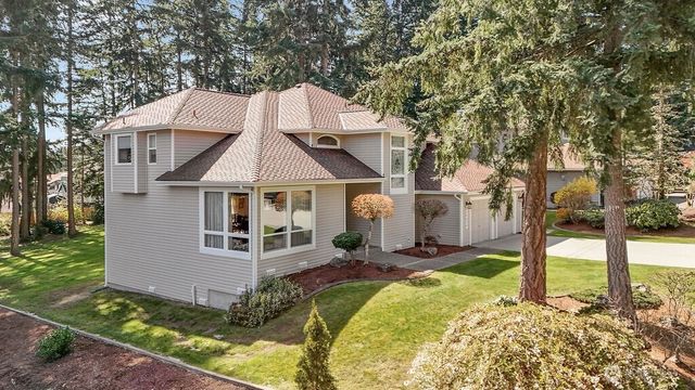 10615 Sirocco Circle NW, Silverdale, WA 98383