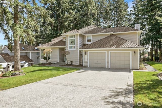 10615 Sirocco Circle NW, Silverdale, WA 98383