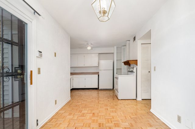 3880 Priest Lake Dr Apt 21, Nashville, TN 37217