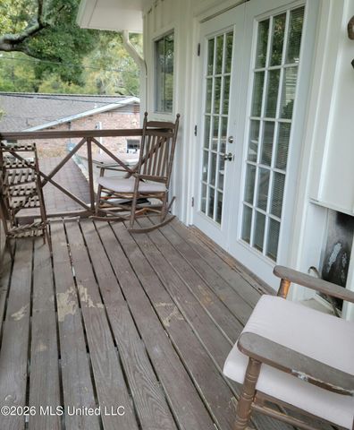 303 Pinewood Circle, Gulfport, MS 39507
