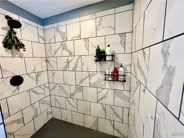 43 Talisman, Oswego, NY 13126