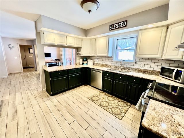 43 Talisman, Oswego, NY 13126