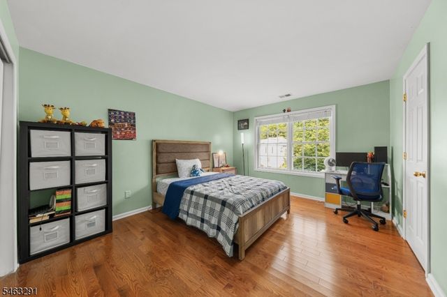 9 Red Maple Ln, Mount Olive Twp., NJ 07836