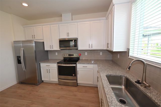 9533 SANDY BLUFFS CIRCLE, Parrish, FL 34219