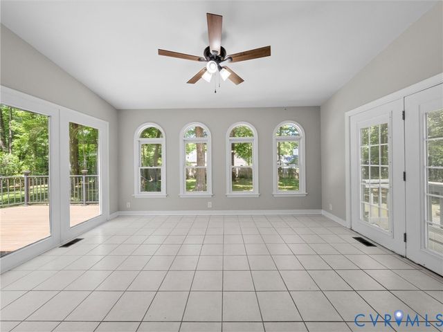 3931 Round Hill Dr, Chesterfield, VA 23832