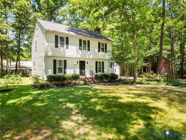 3931 Round Hill Dr, Chesterfield, VA 23832