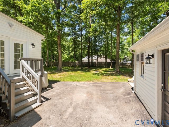 3931 Round Hill Dr, Chesterfield, VA 23832
