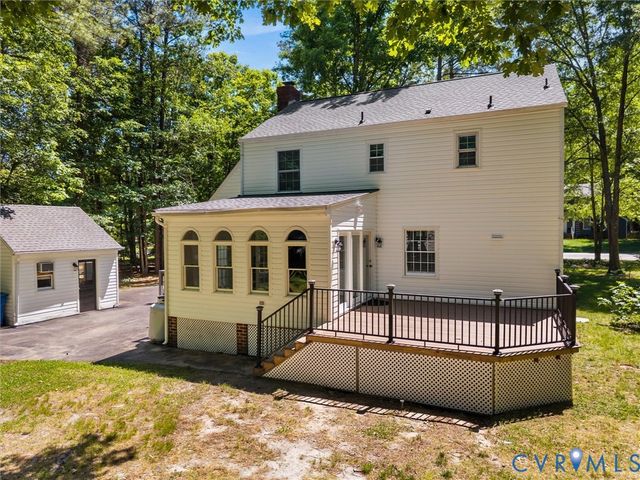3931 Round Hill Dr, Chesterfield, VA 23832