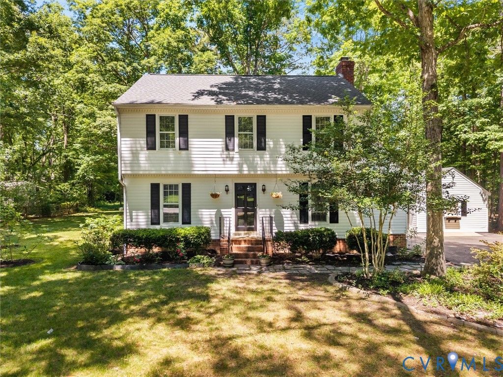3931 Round Hill Dr, Chesterfield, VA 23832