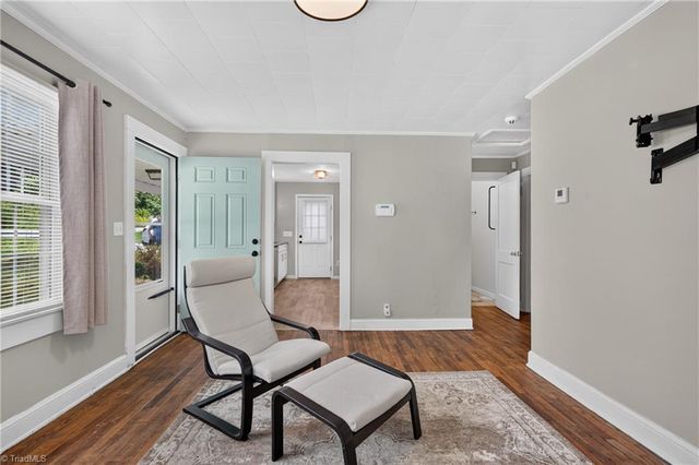 124 Manor Drive, High Point, NC 27260