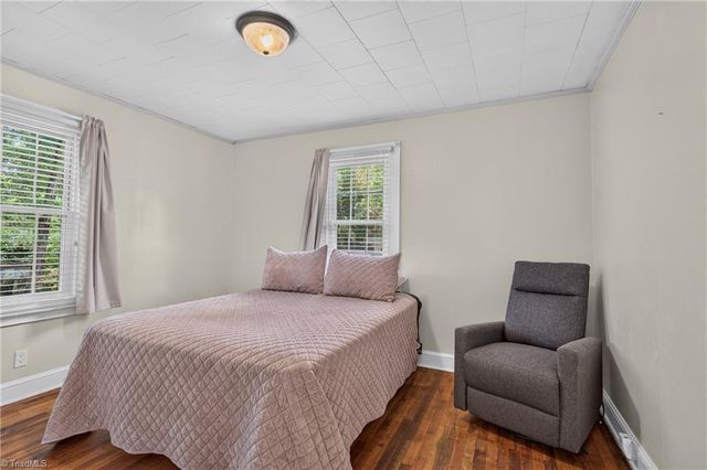 124 Manor Drive, High Point, NC 27260