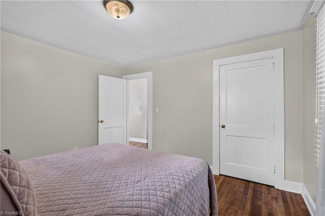 124 Manor Drive, High Point, NC 27260