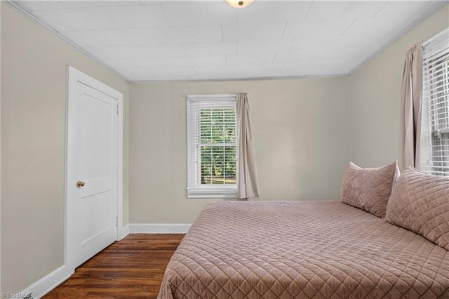 124 Manor Drive, High Point, NC 27260