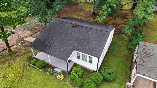 124 Manor Drive, High Point, NC 27260