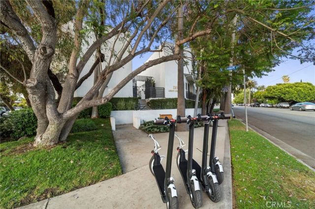 2500 Abbot Kinney Boulevard 5, Venice, CA 90291