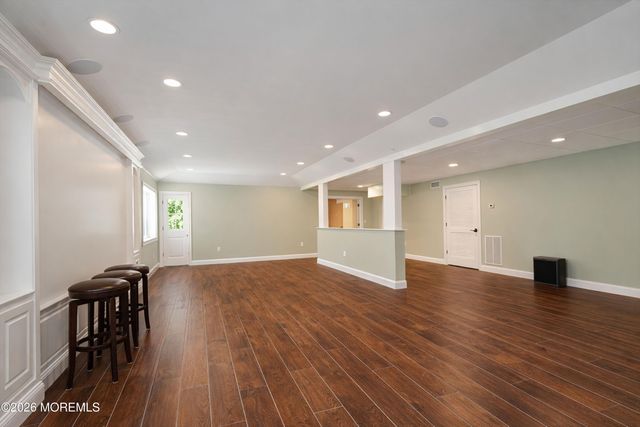 2 Doctors Creek Court, Millstone, NJ 08510