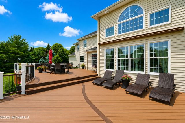 2 Doctors Creek Court, Millstone, NJ 08510