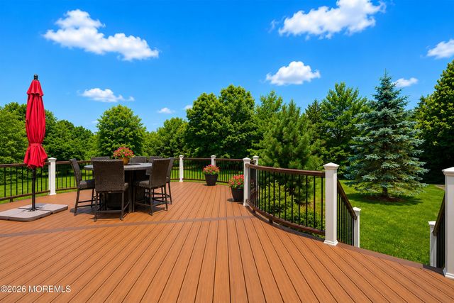2 Doctors Creek Court, Millstone, NJ 08510