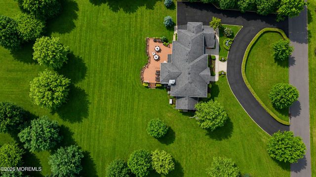 2 Doctors Creek Court, Millstone, NJ 08510