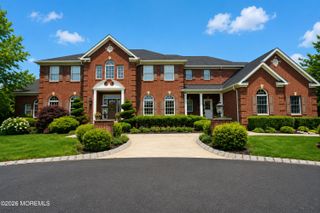 2 Doctors Creek Court, Millstone, NJ 08510