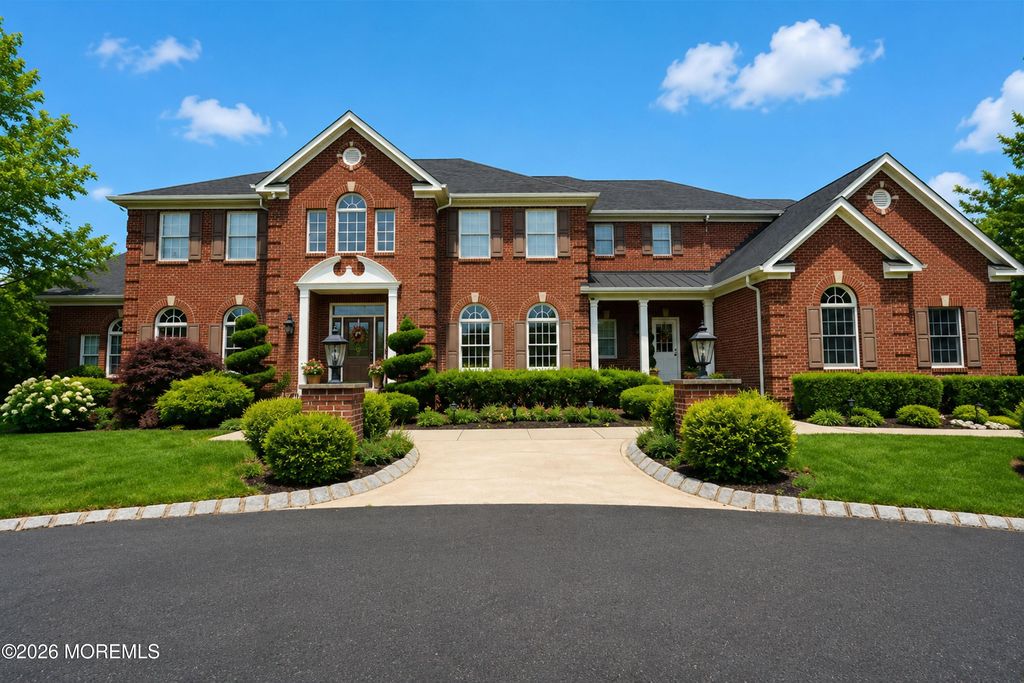 2 Doctors Creek Court, Millstone, NJ 08510