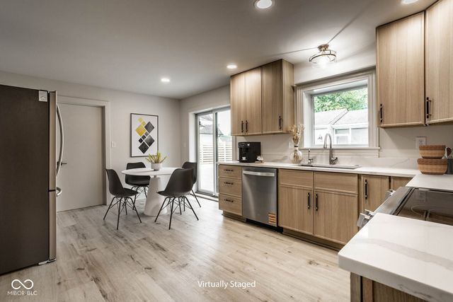 650 Mulberry Street, Zionsville, IN 46077