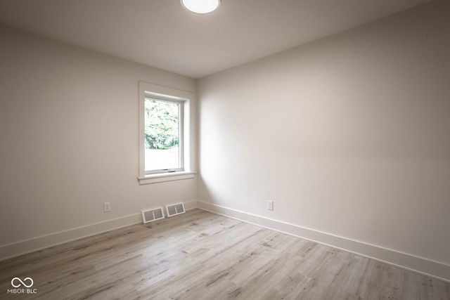 650 Mulberry Street, Zionsville, IN 46077