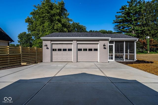 650 Mulberry Street, Zionsville, IN 46077