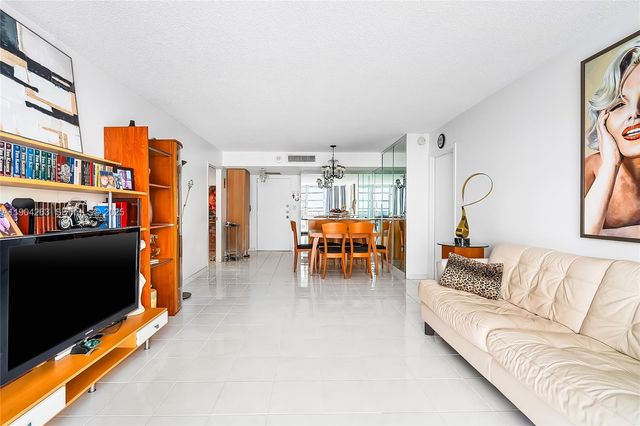 301 174th Street 2208, Sunny Isles Beach, FL 33160