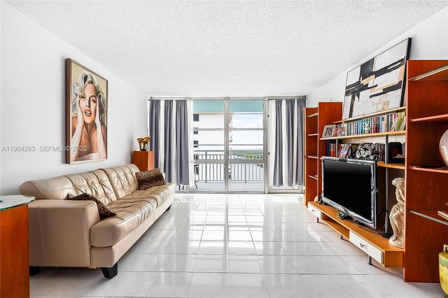 301 174th Street 2208, Sunny Isles Beach, FL 33160