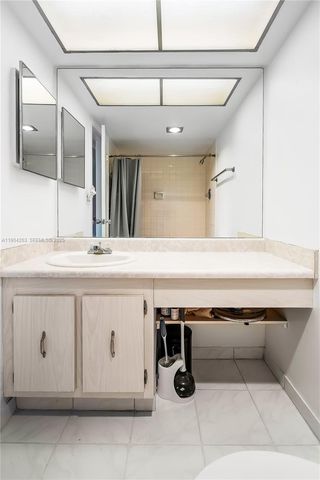 301 174th Street 2208, Sunny Isles Beach, FL 33160