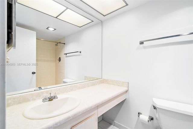 301 174th Street 2208, Sunny Isles Beach, FL 33160