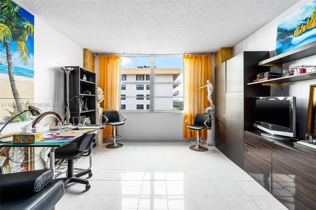 301 174th Street 2208, Sunny Isles Beach, FL 33160