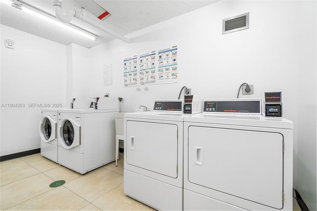 301 174th Street 2208, Sunny Isles Beach, FL 33160