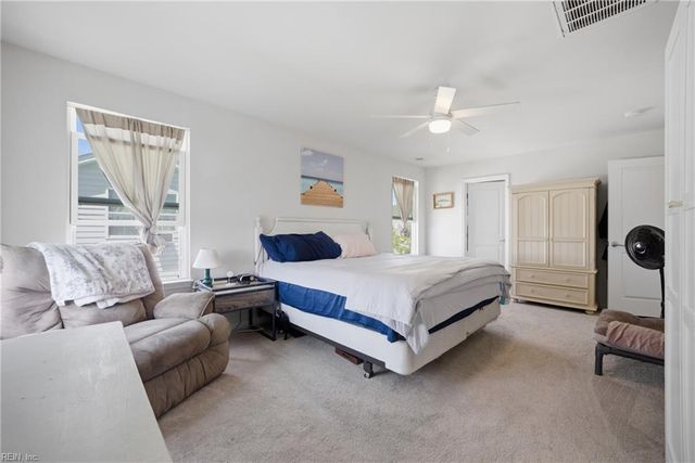 216 Sunny Lake RD, Moyock, NC 27958