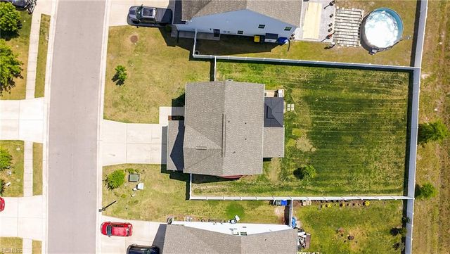 216 Sunny Lake RD, Moyock, NC 27958
