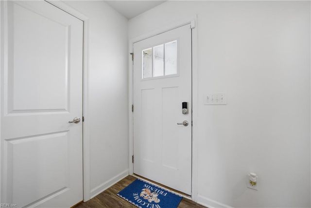 216 Sunny Lake RD, Moyock, NC 27958