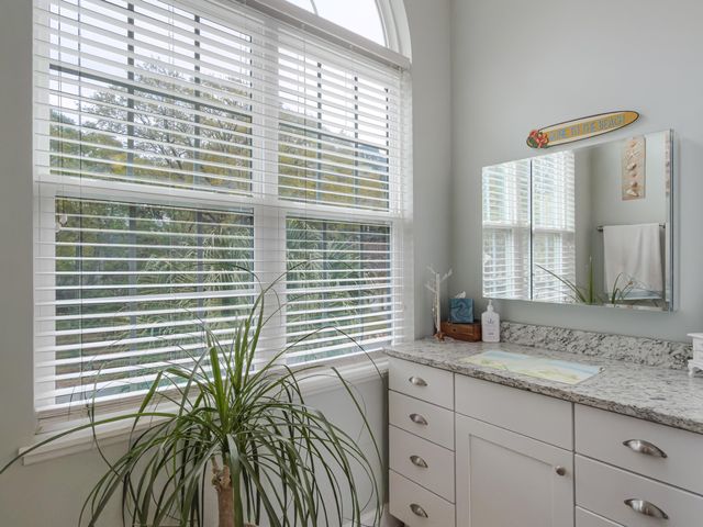 700 Majestic Oaks Drive, Charleston, SC 29412