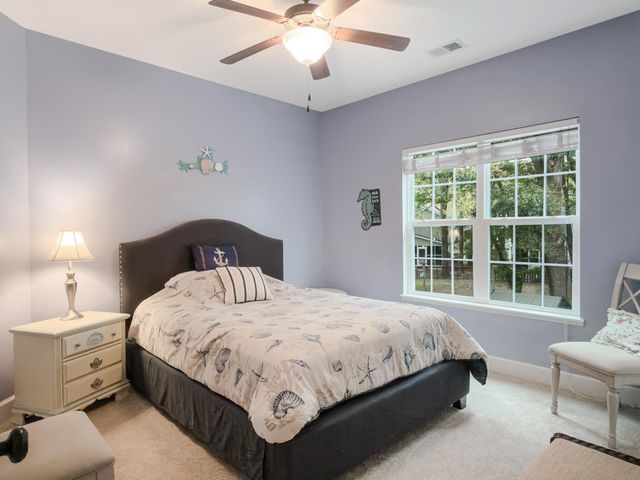 700 Majestic Oaks Drive, Charleston, SC 29412