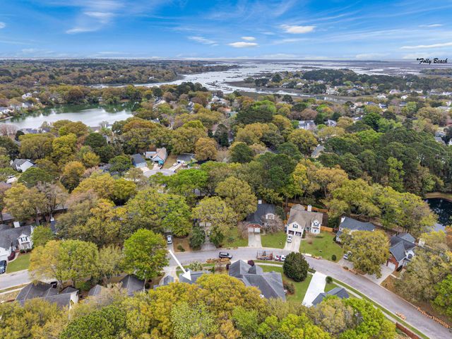 700 Majestic Oaks Drive, Charleston, SC 29412