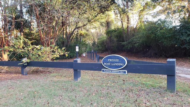 700 Majestic Oaks Drive, Charleston, SC 29412