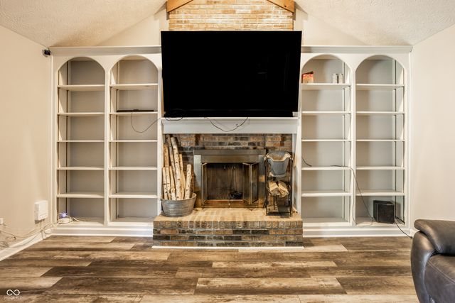 720 Firethorn Circle, Noblesville, IN 46062
