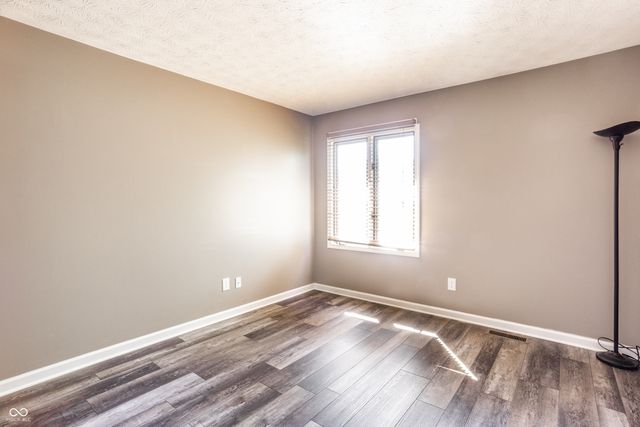 720 Firethorn Circle, Noblesville, IN 46062