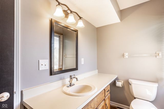 720 Firethorn Circle, Noblesville, IN 46062