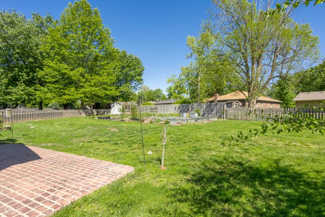720 Firethorn Circle, Noblesville, IN 46062