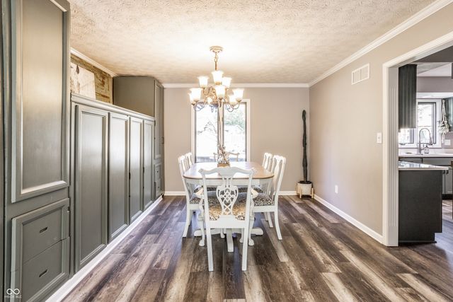 720 Firethorn Circle, Noblesville, IN 46062