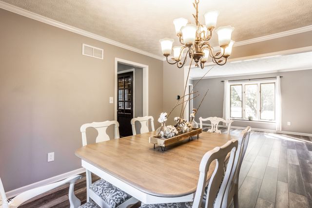 720 Firethorn Circle, Noblesville, IN 46062