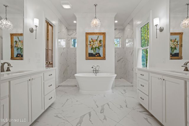 122 Felicity Street, Bay Saint Louis, MS 39520