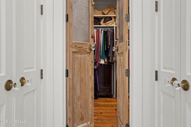 122 Felicity Street, Bay Saint Louis, MS 39520